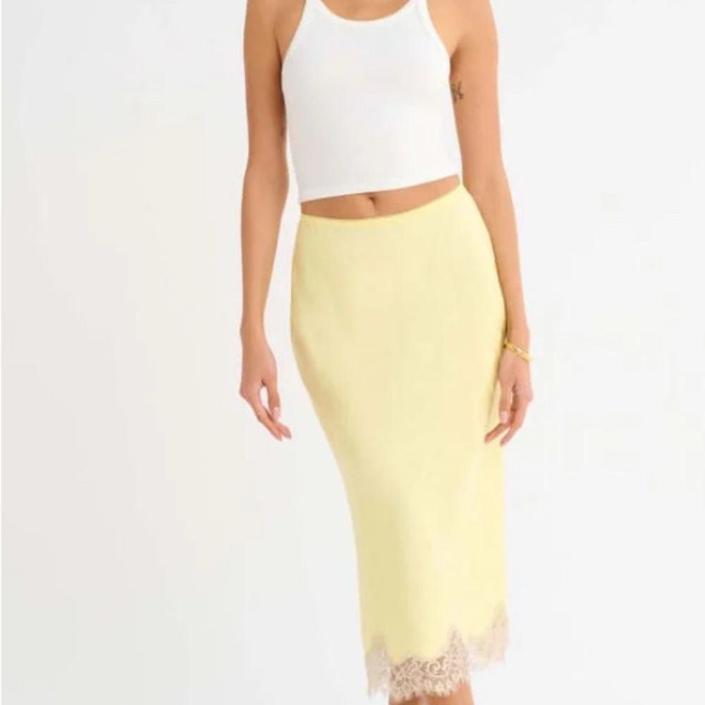 Rumored Pale Yellow Midi Skirt with Lace Hem